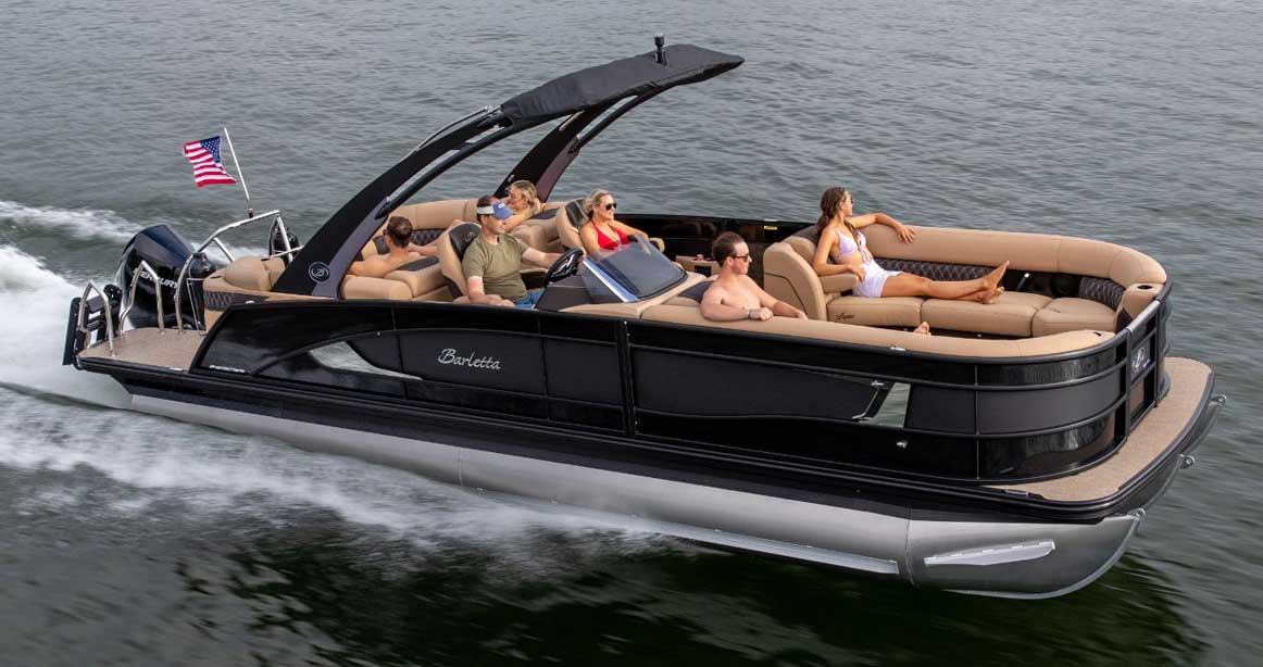 Group of people on a Barletta pontoon