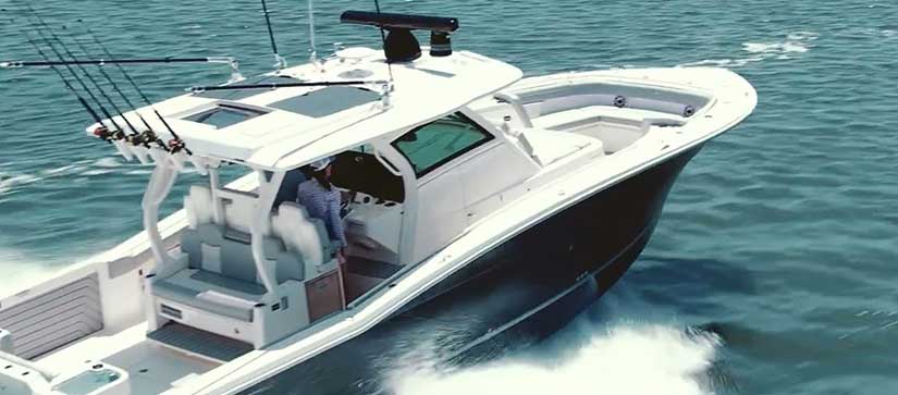 Scout 400 LXF on the water
