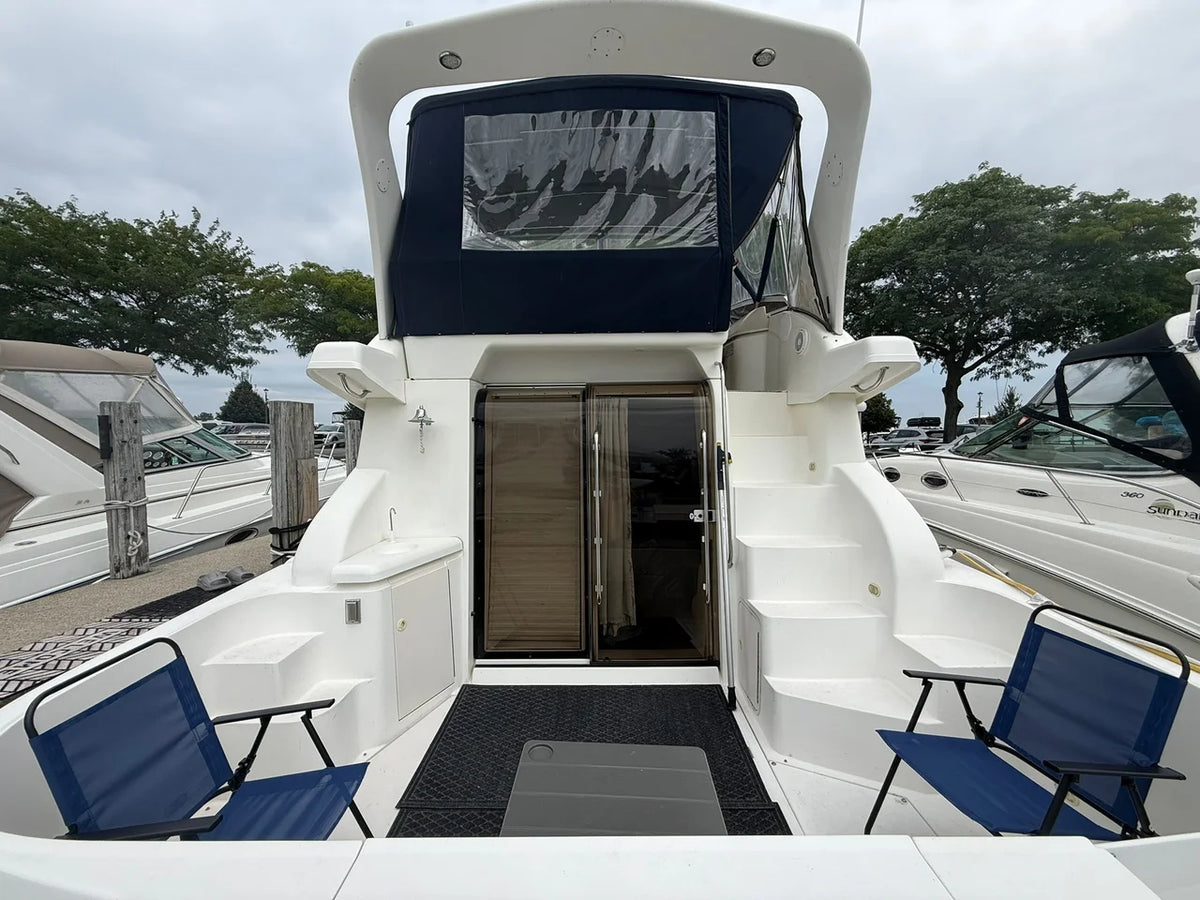 1998 Cruisers Yachts 3585 FLYBRIDGE 39.0 feet, Grand Haven, MI #23