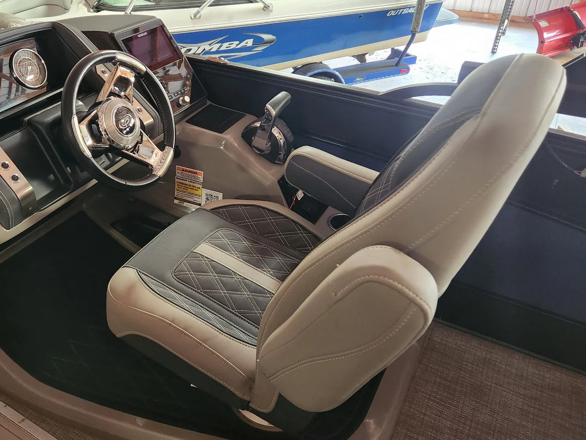 2023 Barletta LUSSO 25UC 25.0 feet, Fenton, MI #33