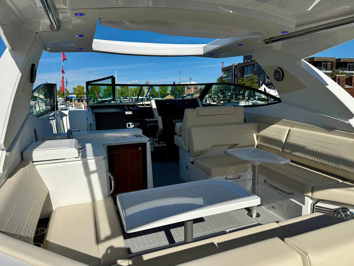 2027 Cruisers Yachts 38 GLS Outboard 38.0 feet, Harrison Township, MI #8