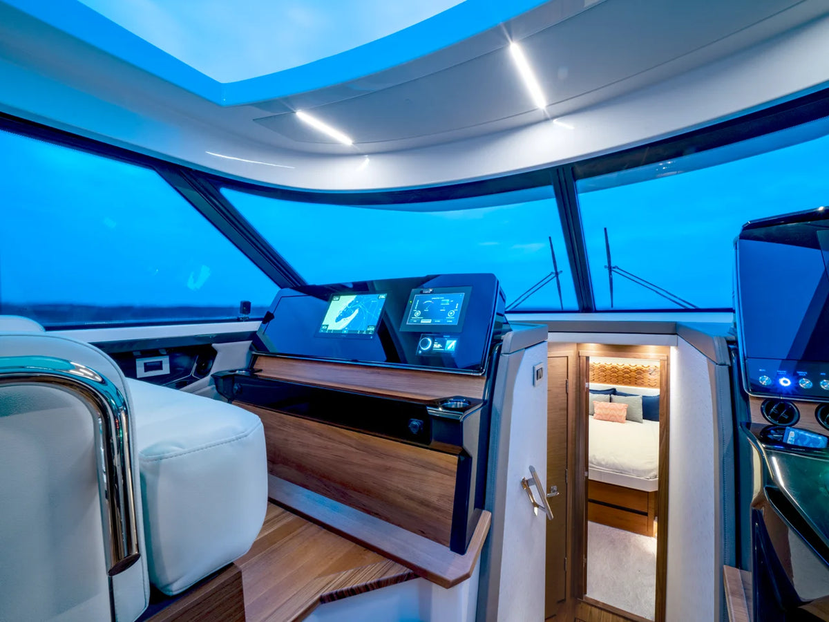 2027 Tiara Yachts 48 LE 48.0 feet, Inuvik, Northwest Territories #10
