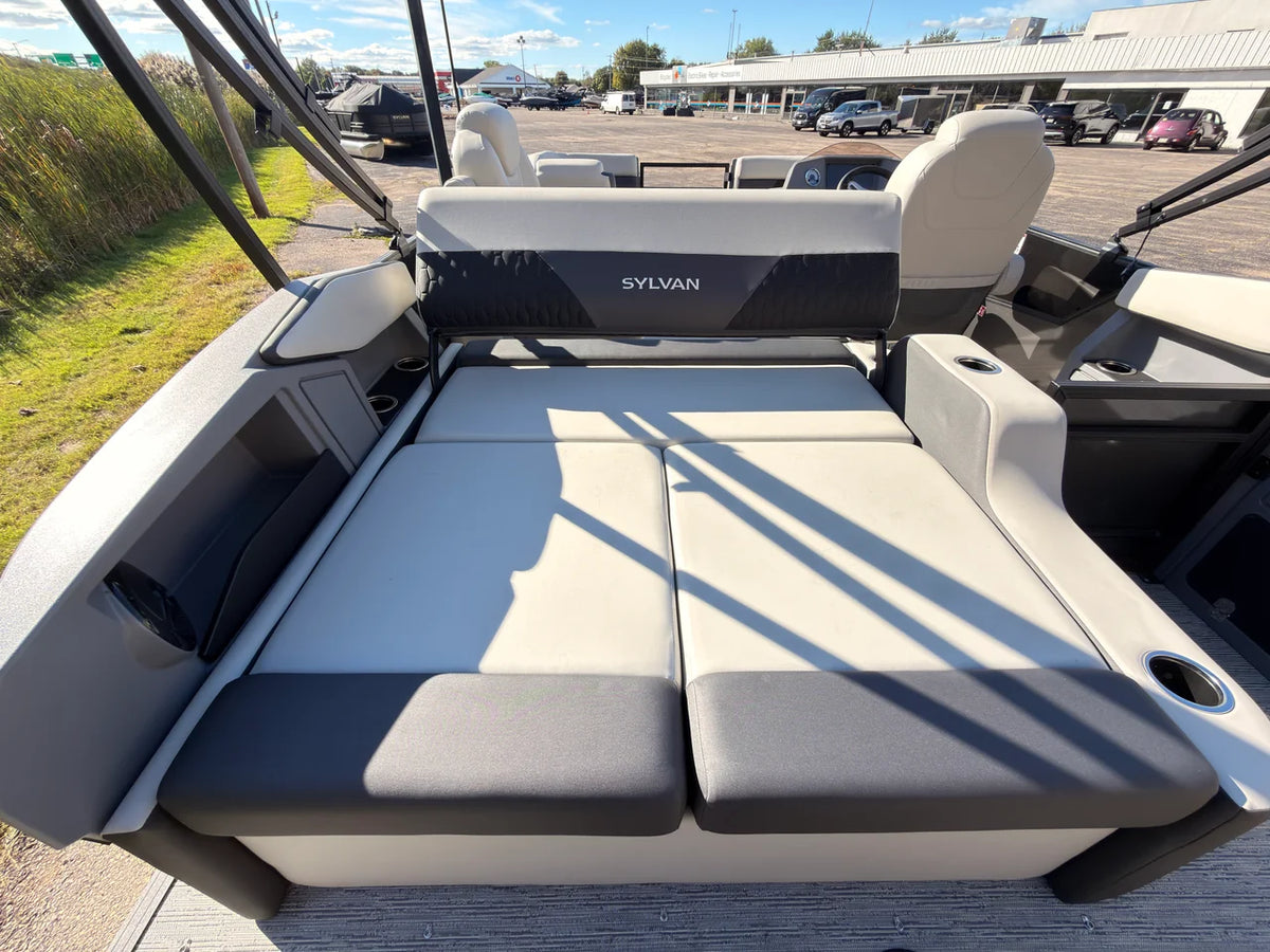 2027 Sylvan R-20 Q DH 20.0 feet, Oshkosh, WI #42