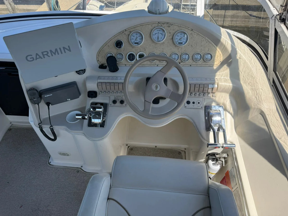 1998 Cruisers Yachts 3585 FLYBRIDGE 39.0 feet, Grand Haven, MI #15