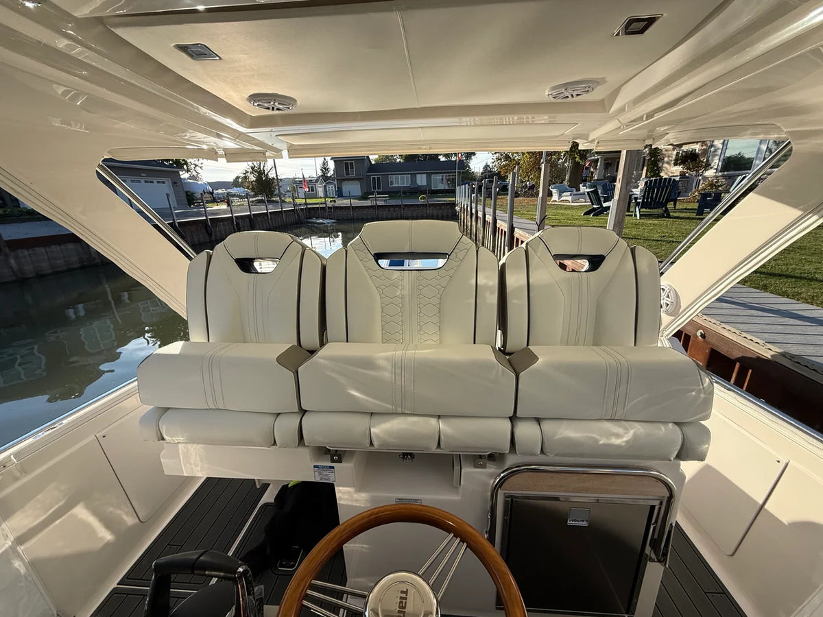 2025 Tiara Yachts 34LS 34.0 feet, Marblehead, OH #27