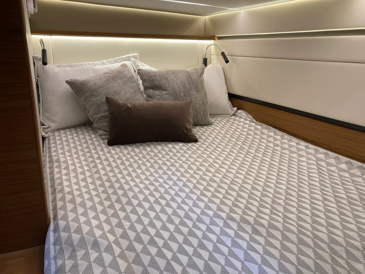 2027 Tiara Yachts 39LE 39.0 feet, Harrison Township, MI #31