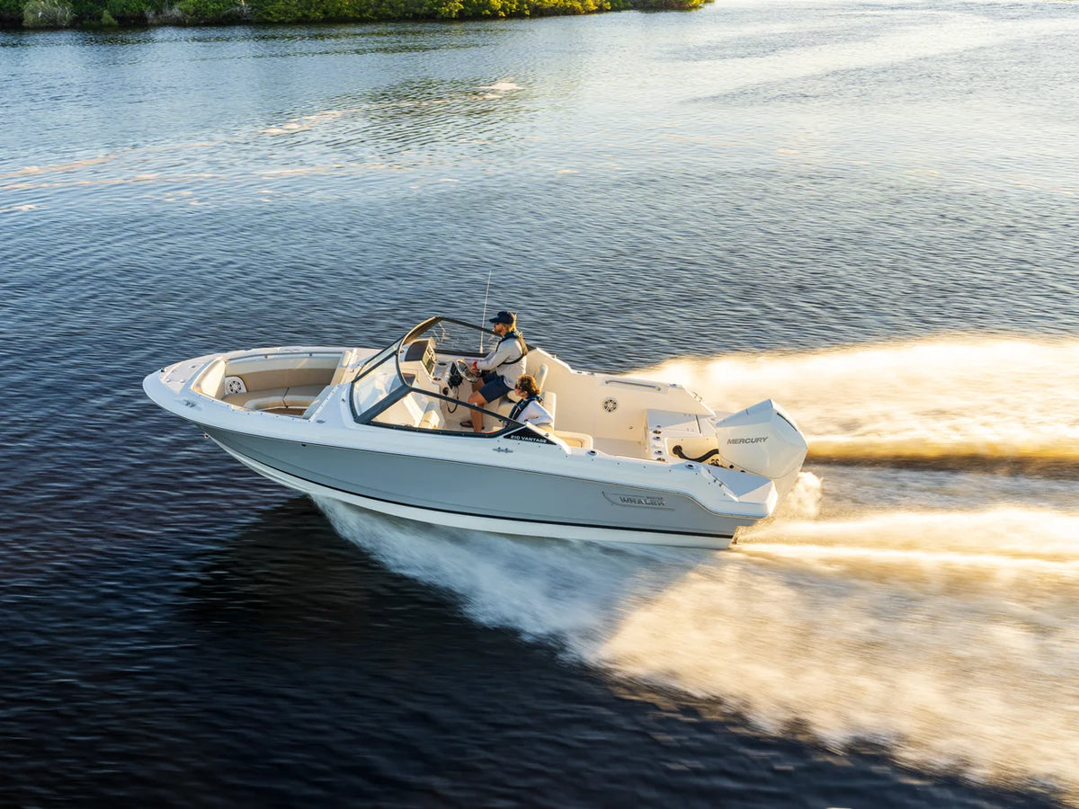 2027 Boston Whaler 210 Vantage 21.0 feet, Inuvik, Northwest Territories #3