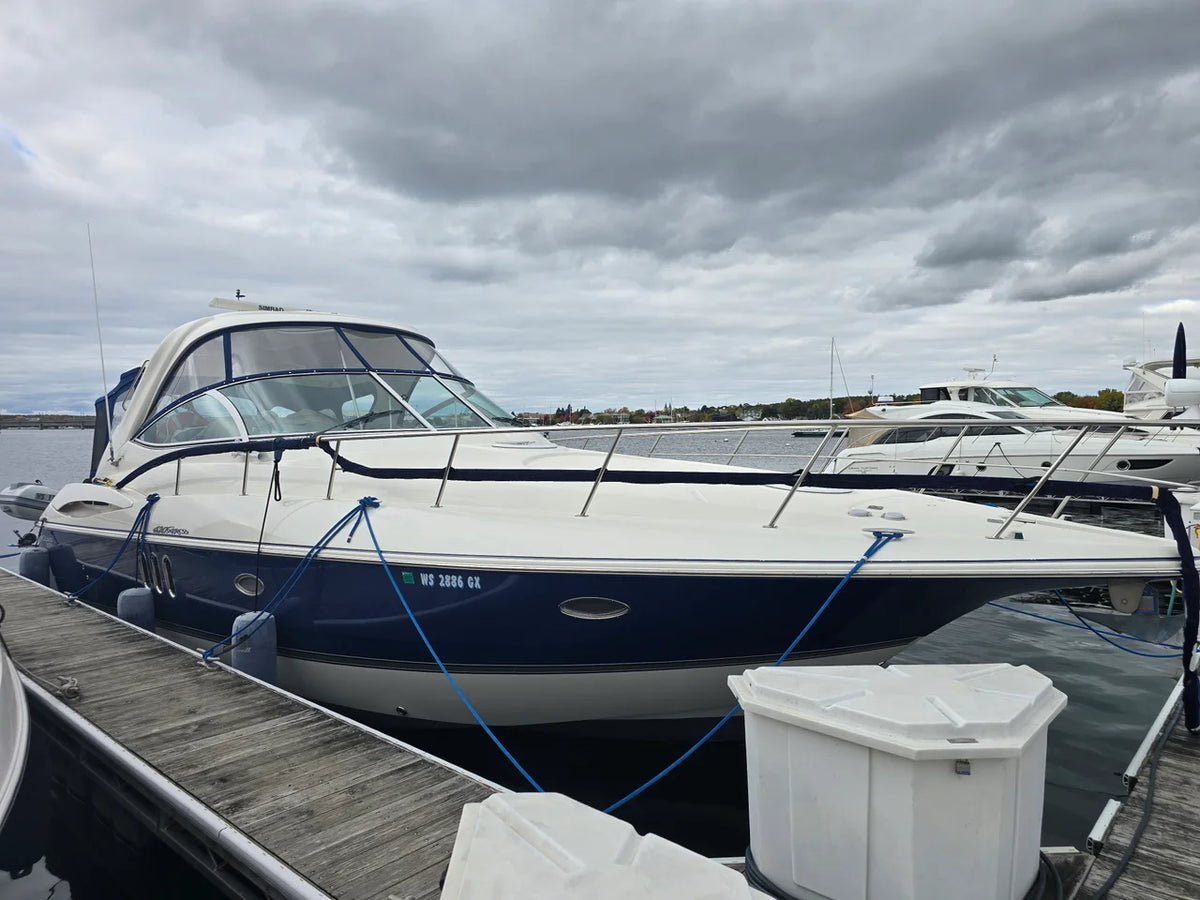 2005 Cruisers Yachts 420 EXPRESS 42.0 feet, Sturgeon Bay, WI #3