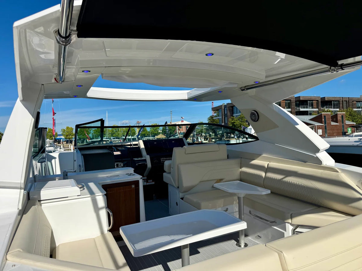 2027 Cruisers Yachts 38 GLS Outboard 38.0 feet, Harrison Township, MI #12