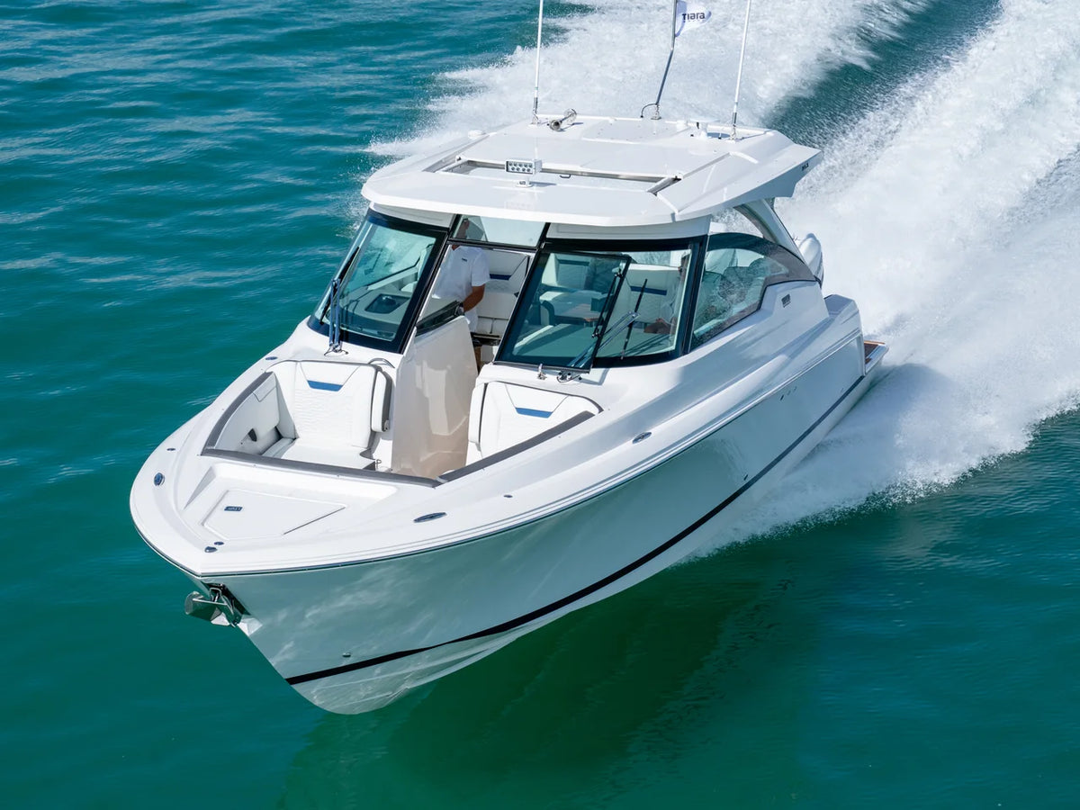 2027 Tiara Yachts 34 LX 34.0 feet, Inuvik, Northwest Territories #2