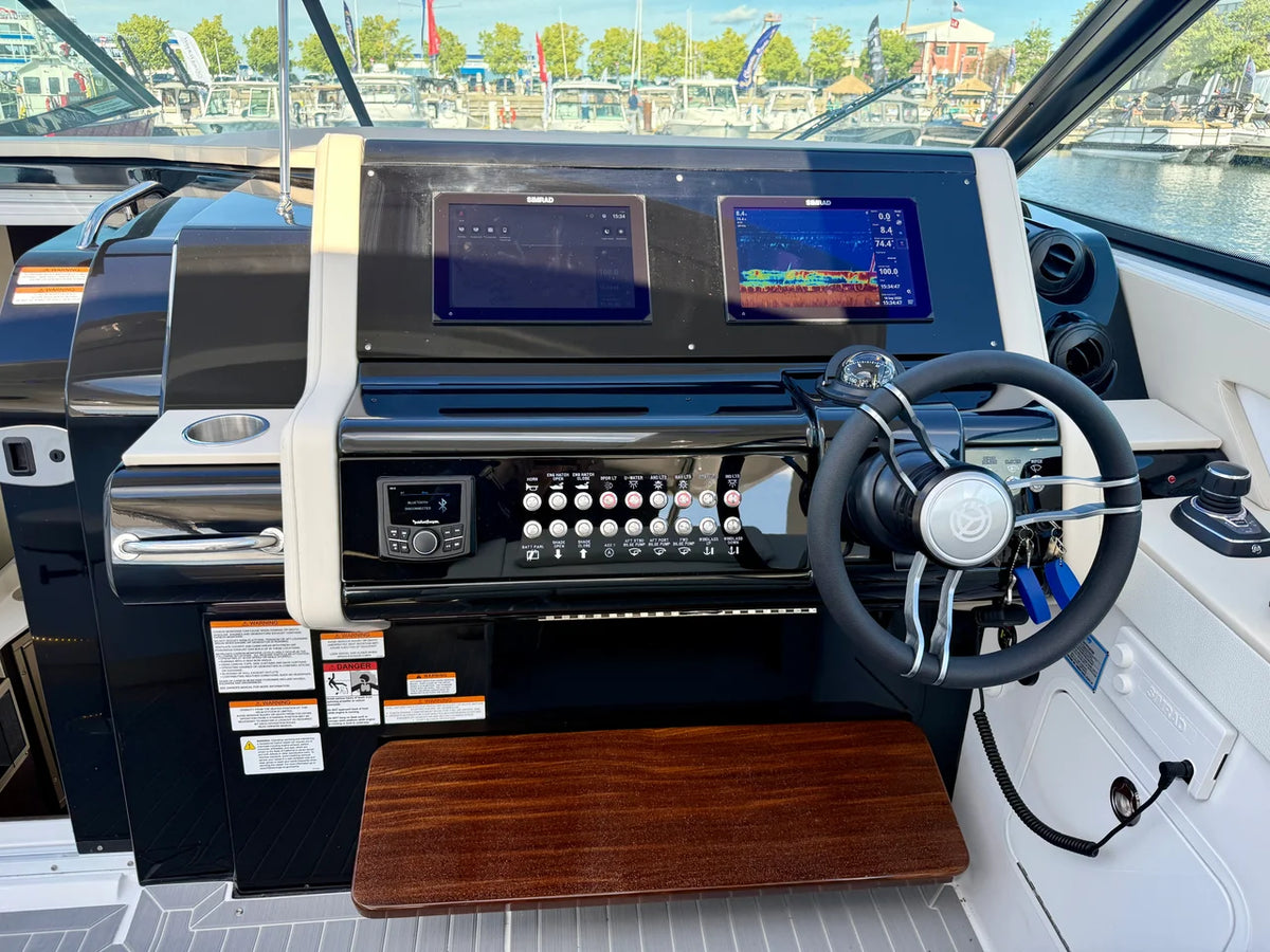 2027 Cruisers Yachts 38 GLS Outboard 38.0 feet, Harrison Township, MI #22