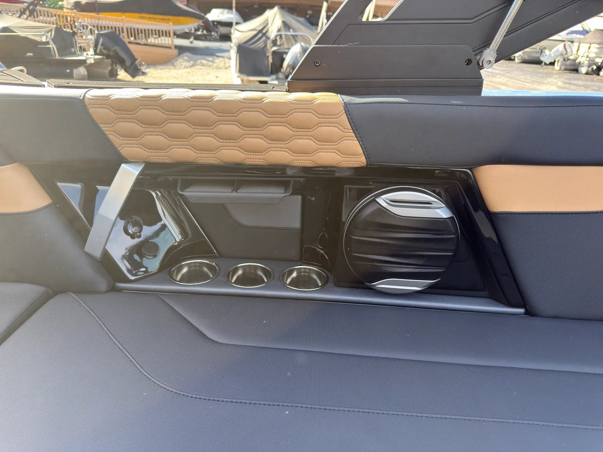 2027 Mastercraft XT23 23.0 feet, Pewaukee, WI #33