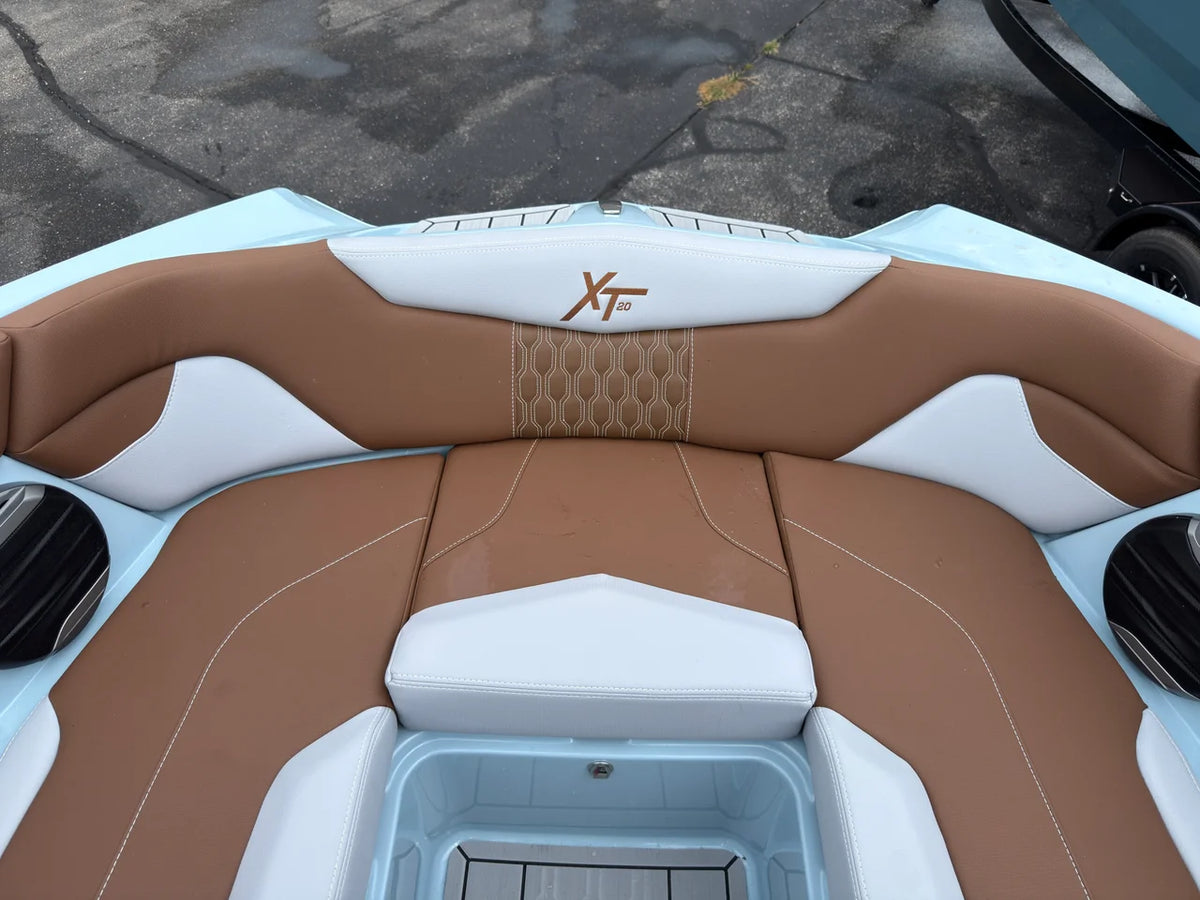 2027 Mastercraft XT 20 20.0 feet, Pewaukee, WI #53