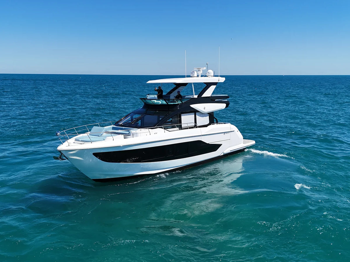 2026 Cruisers Yachts 57 FLY 57.0 feet, Grand Haven, MI #1