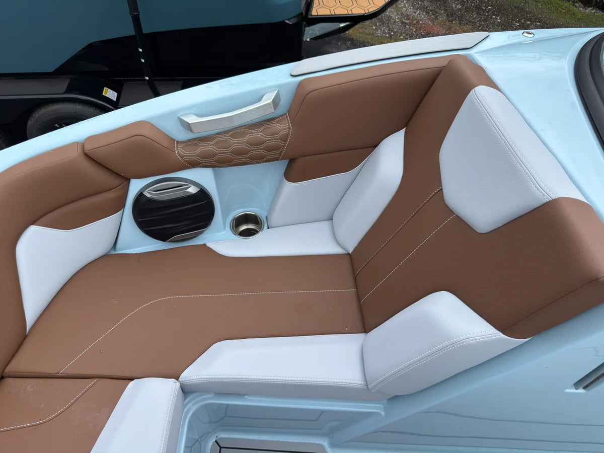 2027 Mastercraft XT 20 20.0 feet, Pewaukee, WI #54