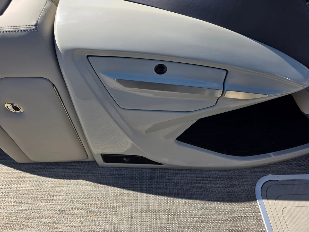 2023 Barletta LUSSO 25UE 27.0 feet, Oshkosh, WI #17