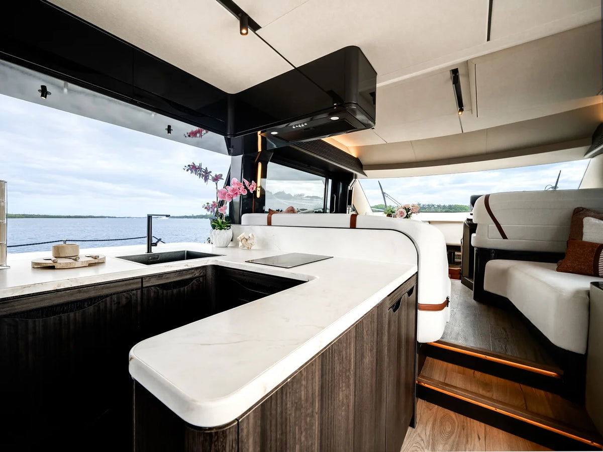2027 Galeon 520 FLY 52.0 feet, Inuvik, Northwest Territories #123