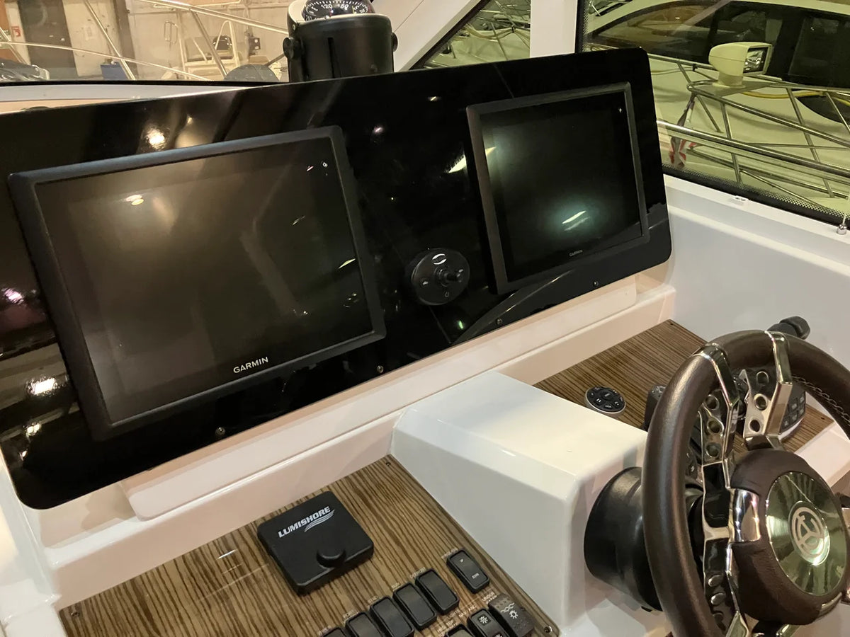 2016 Cruisers Yachts 48 CANTIUS 48.0 feet, Sturgeon Bay, WI #22