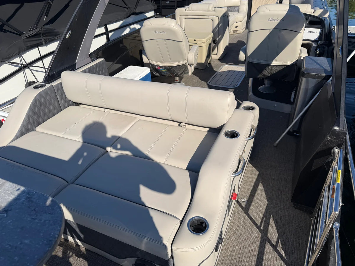 2020 Barletta LUSSO 25UCAT 27.0 feet, Waterford, MI #12