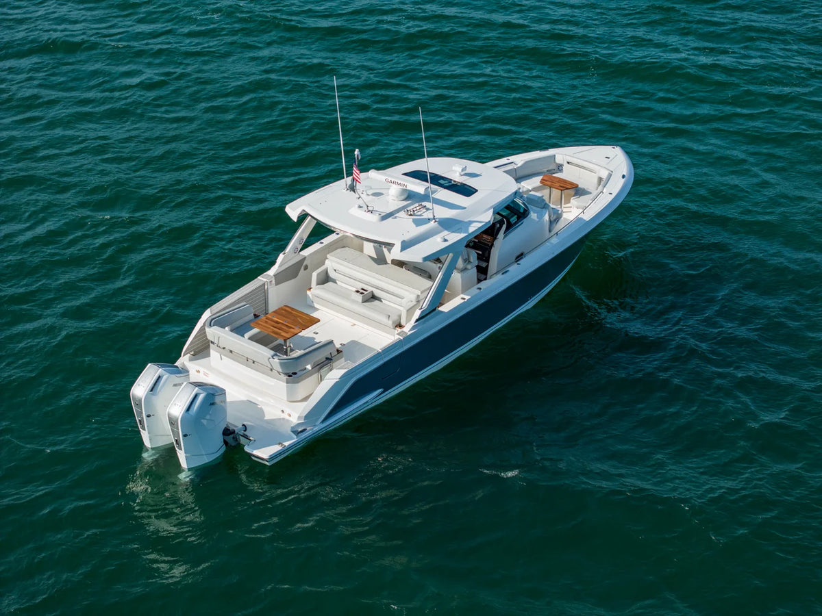 2027 Tiara Yachts 43 LS 43.0 feet, Inuvik, Northwest Territories #1