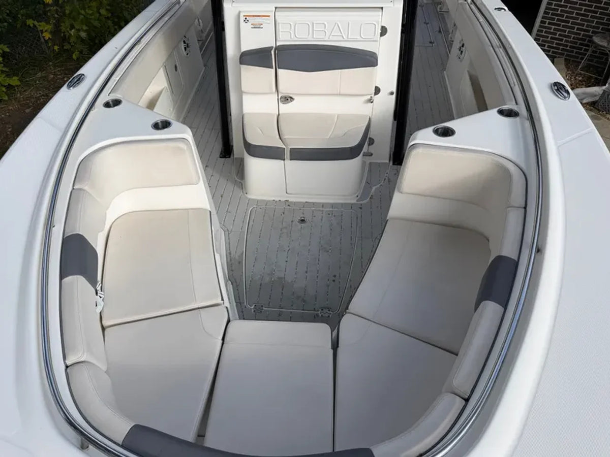 2017 Robalo R302 30.0 feet, Pewaukee, WI #11