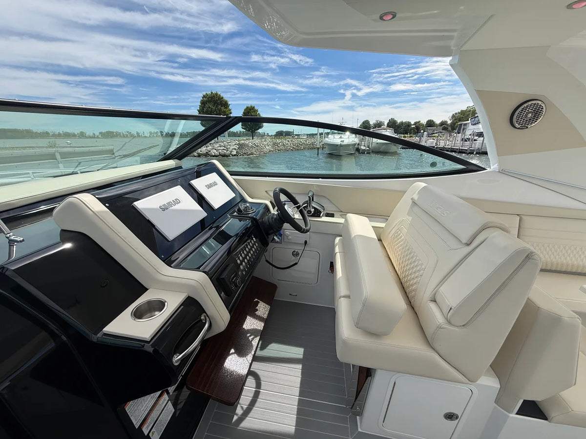 2027 Cruisers Yachts 38 GLS Outboard 38.0 feet, Harrison Township, MI #20