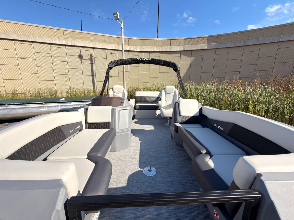2027 Sylvan R-20 Q DH 20.0 feet, Oshkosh, WI #8