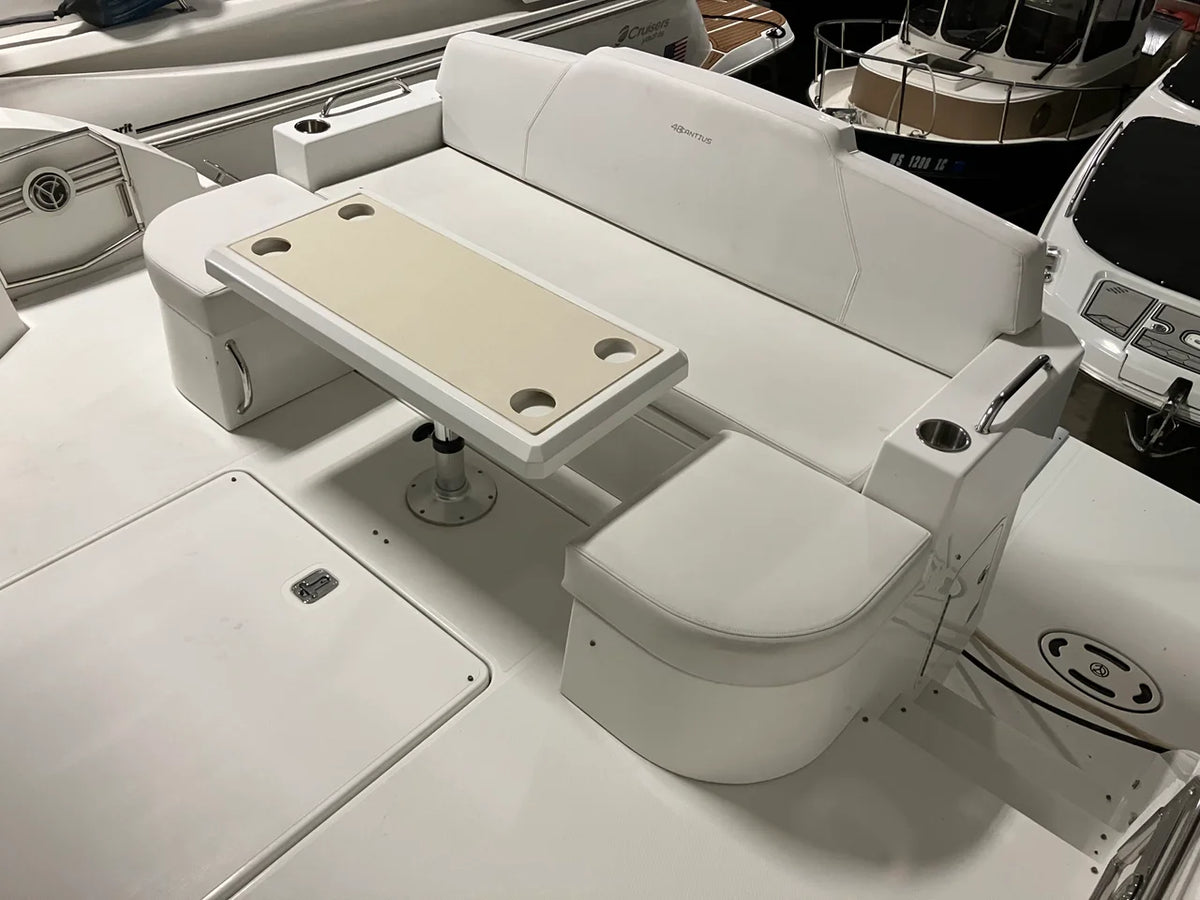 2016 Cruisers Yachts 48 CANTIUS 48.0 feet, Sturgeon Bay, WI #7