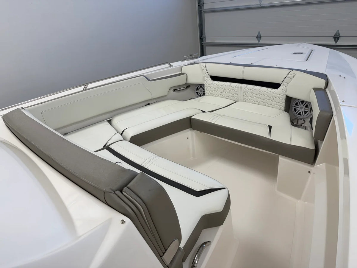 2023 Tiara Yachts 34 LS 34.0 feet, Marblehead, OH #18