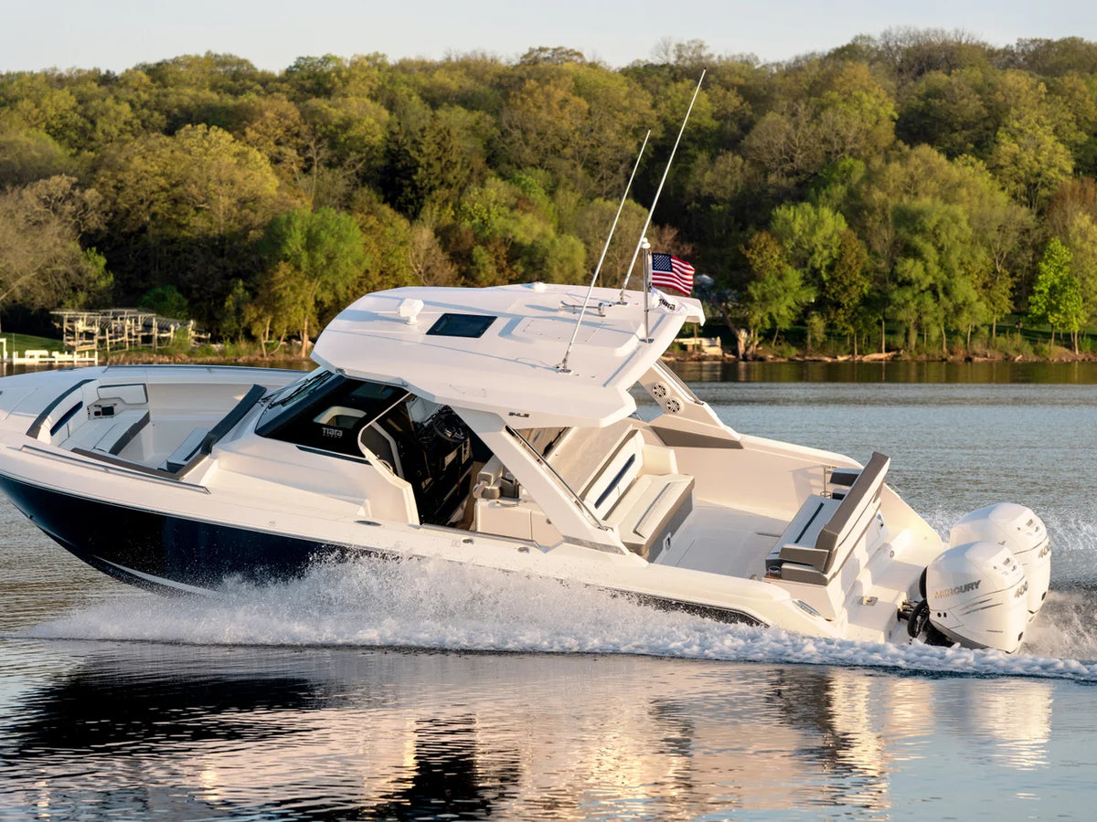 2027 Tiara Yachts 35 LS 35.0 feet, Inuvik, Northwest Territories #1