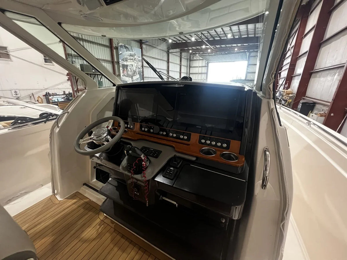2019 Tiara Yachts 38 LS 38.0 feet, Winthrop Harbor, IL #10