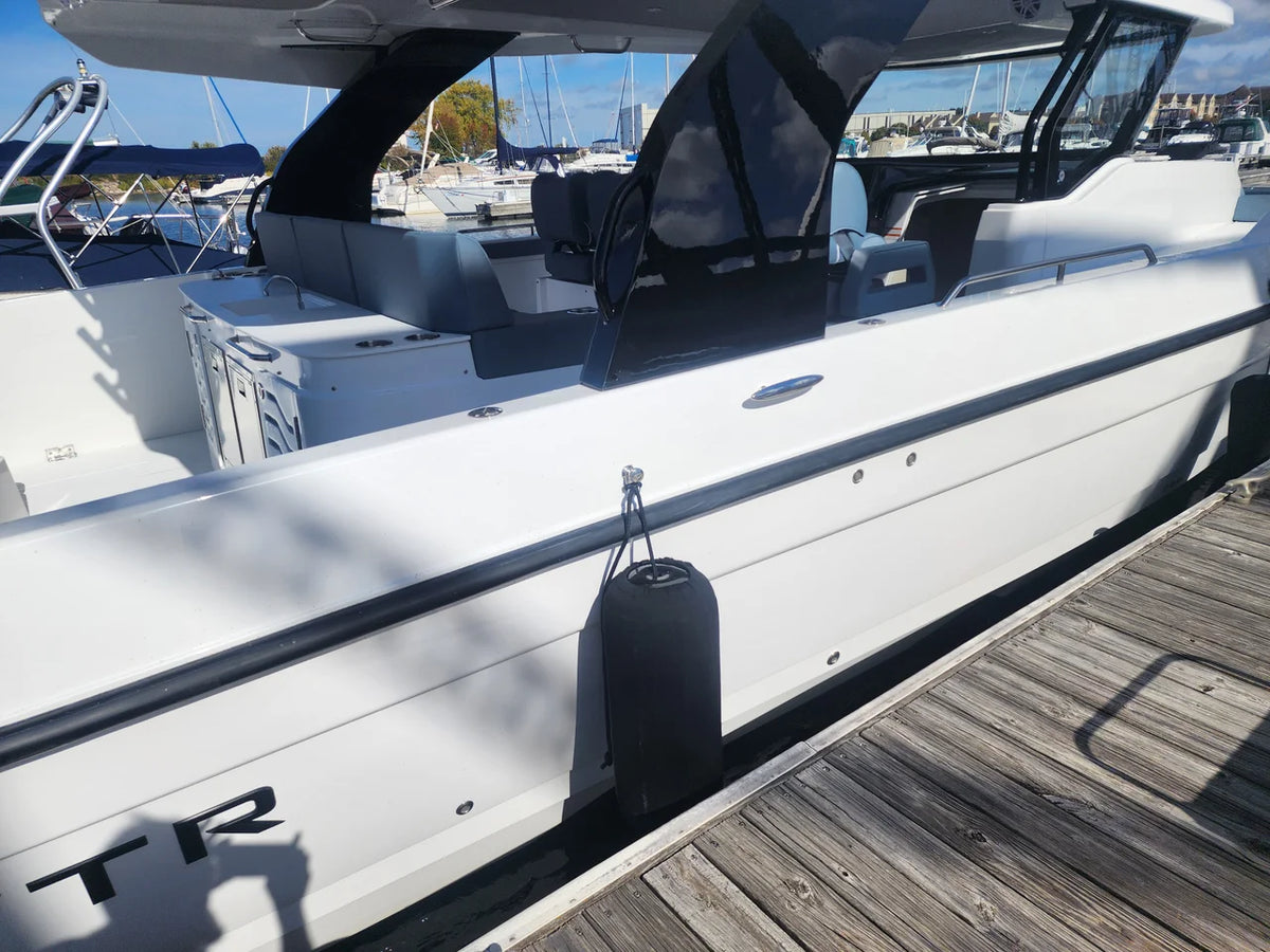 2027 Cruisers Yachts 45VTR 45.0 feet, Sturgeon Bay, WI #9