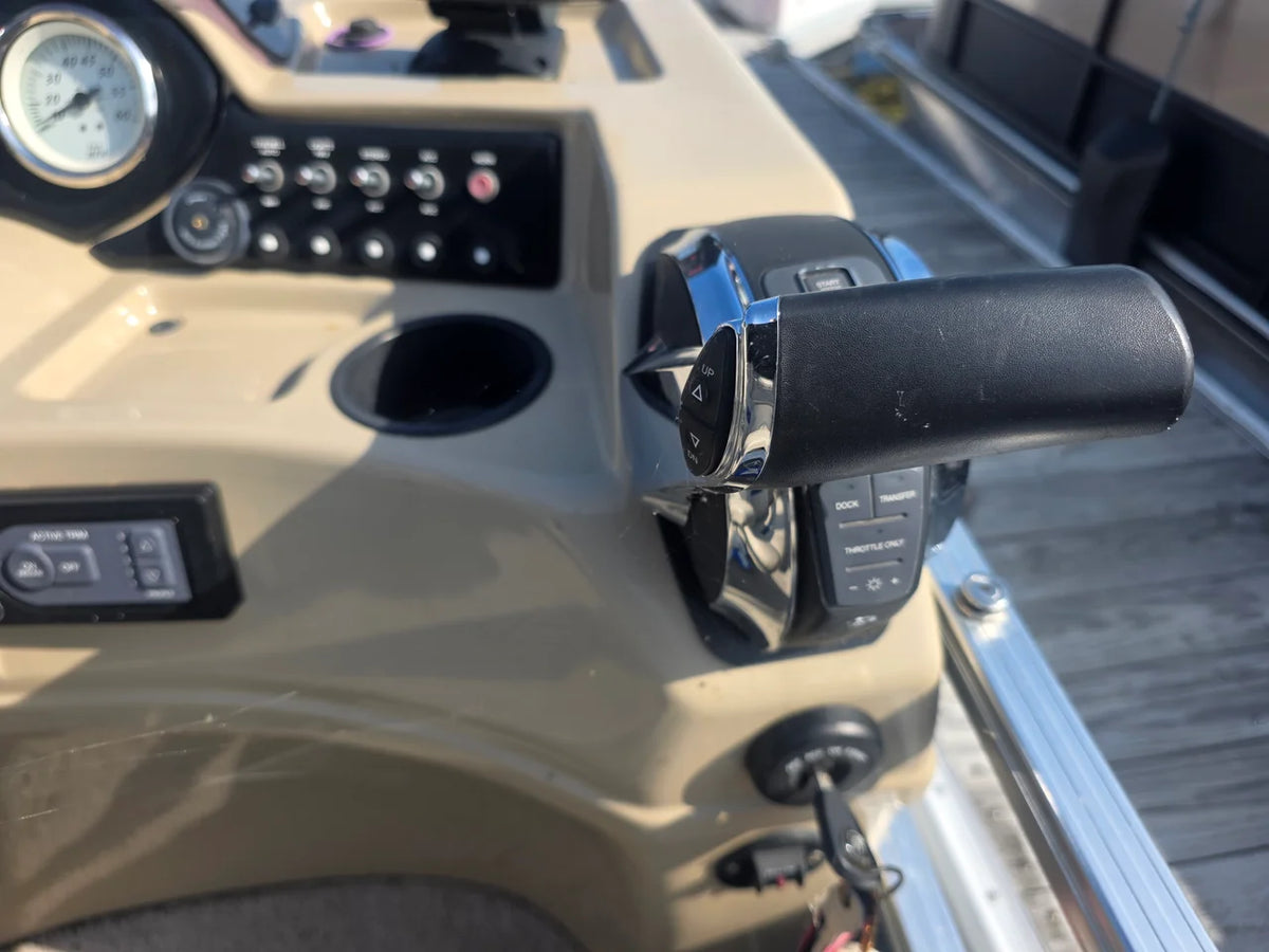 2016 Lowe 230 SS 23.0 feet, Oshkosh, WI #10
