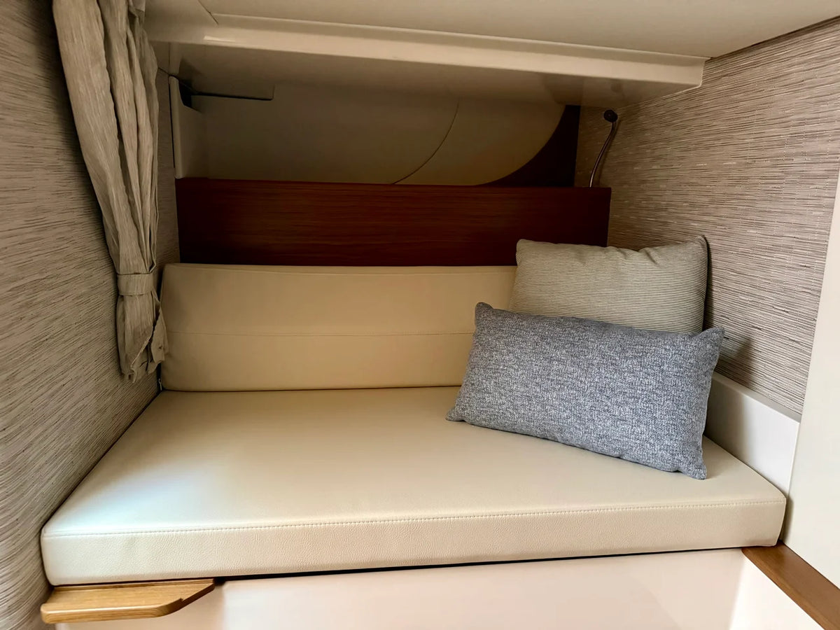 2027 Tiara Yachts 39LS 39.0 feet, Harrison Township, MI #33