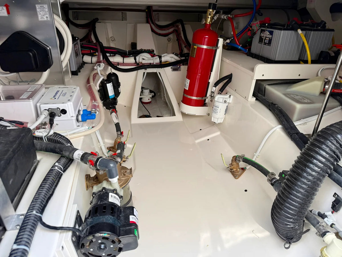 2027 Tiara Yachts 43LS 43.0 feet, Harrison Township, MI #44