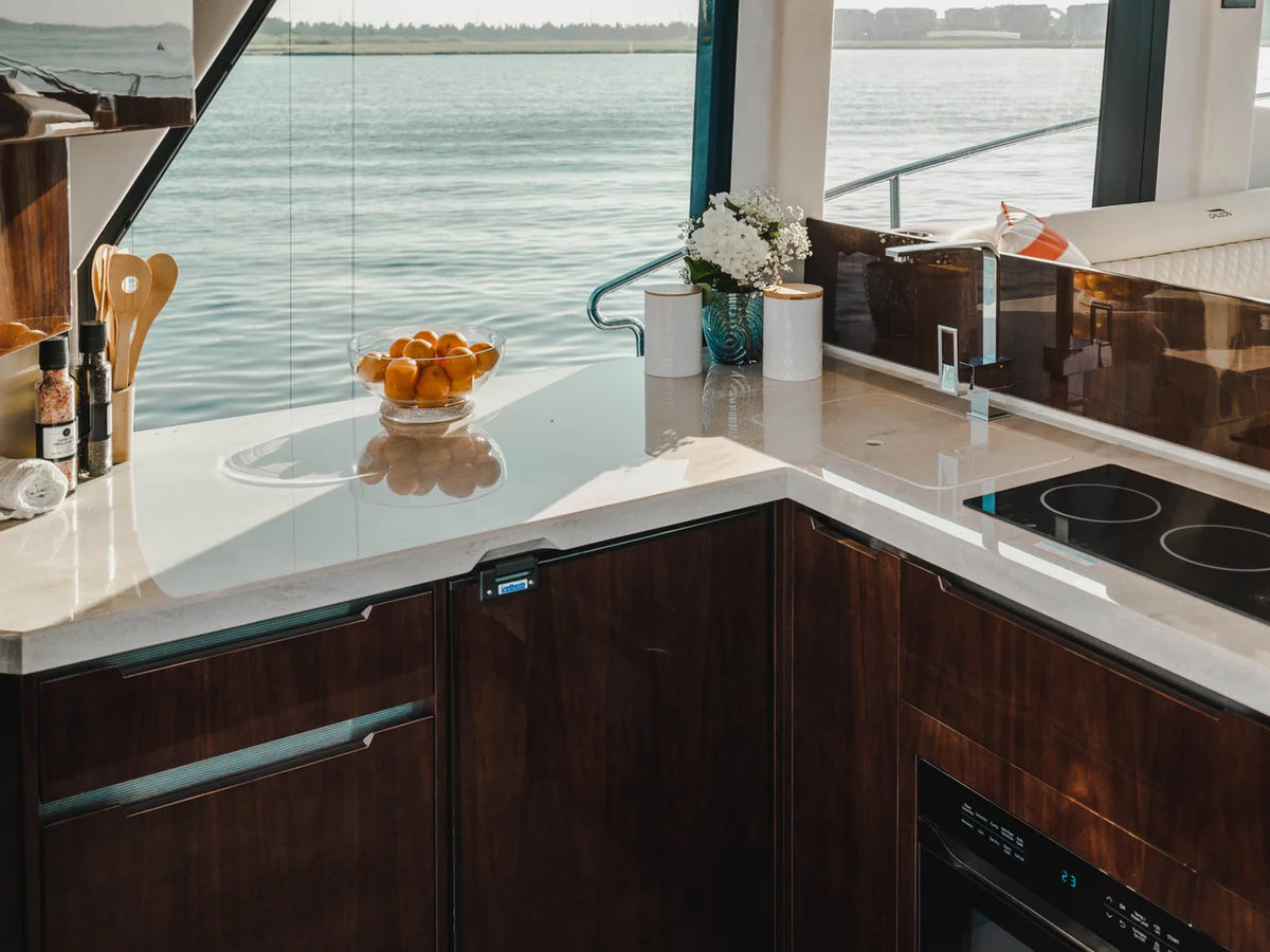 2027 Galeon 570 SKY 58.0 feet, Inuvik, Northwest Territories #86