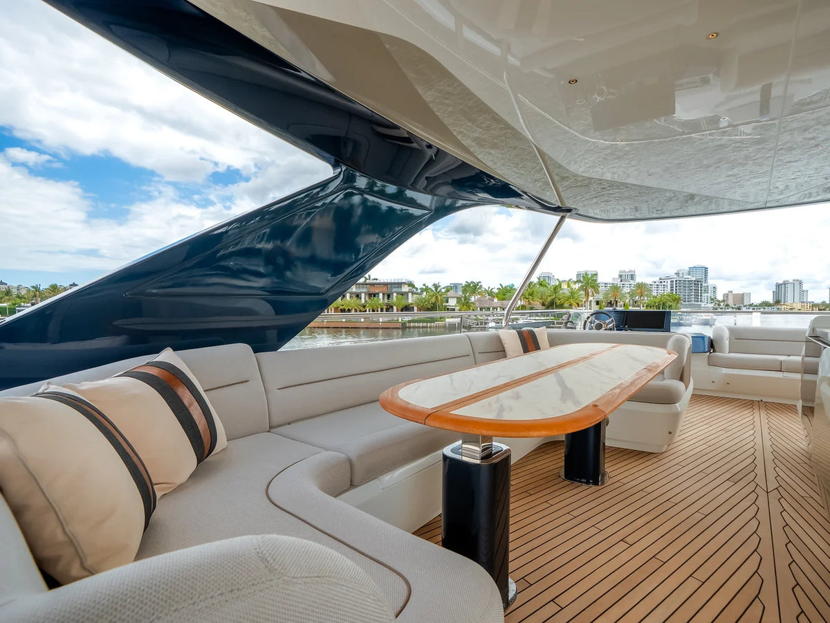 2027 Galeon 620 FLY 64.583 feet, Inuvik, Northwest Territories #33