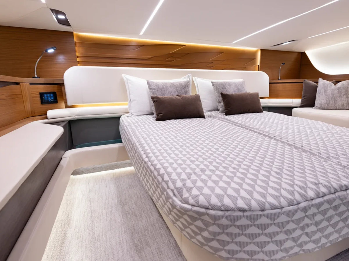 2027 Tiara Yachts 56 LS 56.0 feet, Inuvik, Northwest Territories #19