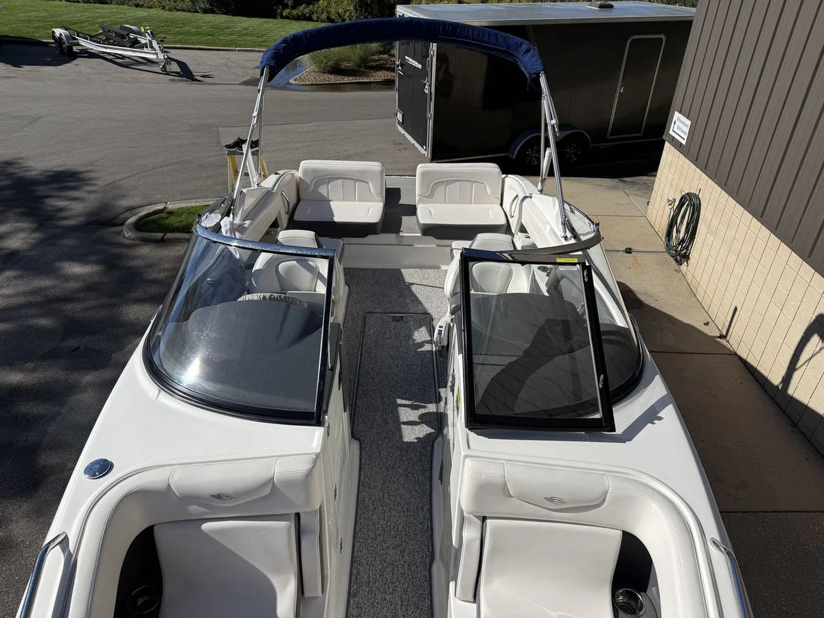 2015 Chaparral 257 SSX 25.0 feet, Grand Haven, MI #9