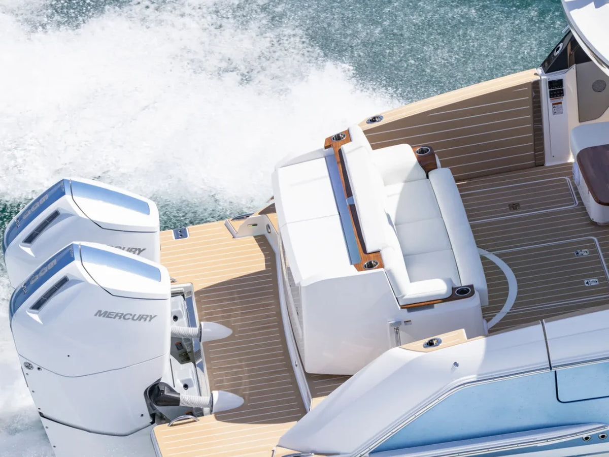 2027 Tiara Yachts 39 LS 39.0 feet, Inuvik, Northwest Territories #10
