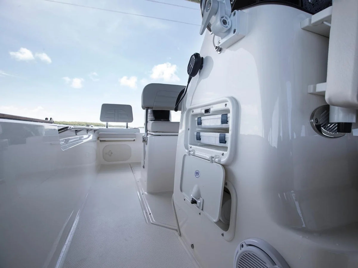 2027 Boston Whaler 170 Montauk 17.0 feet, Inuvik, Northwest Territories #14