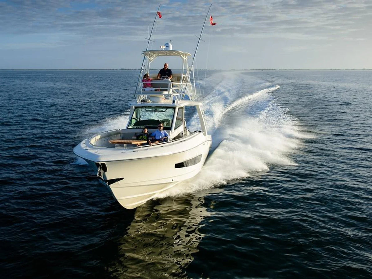 2027 Boston Whaler 420 Outrage 42.0 feet, Inuvik, Northwest Territories #7