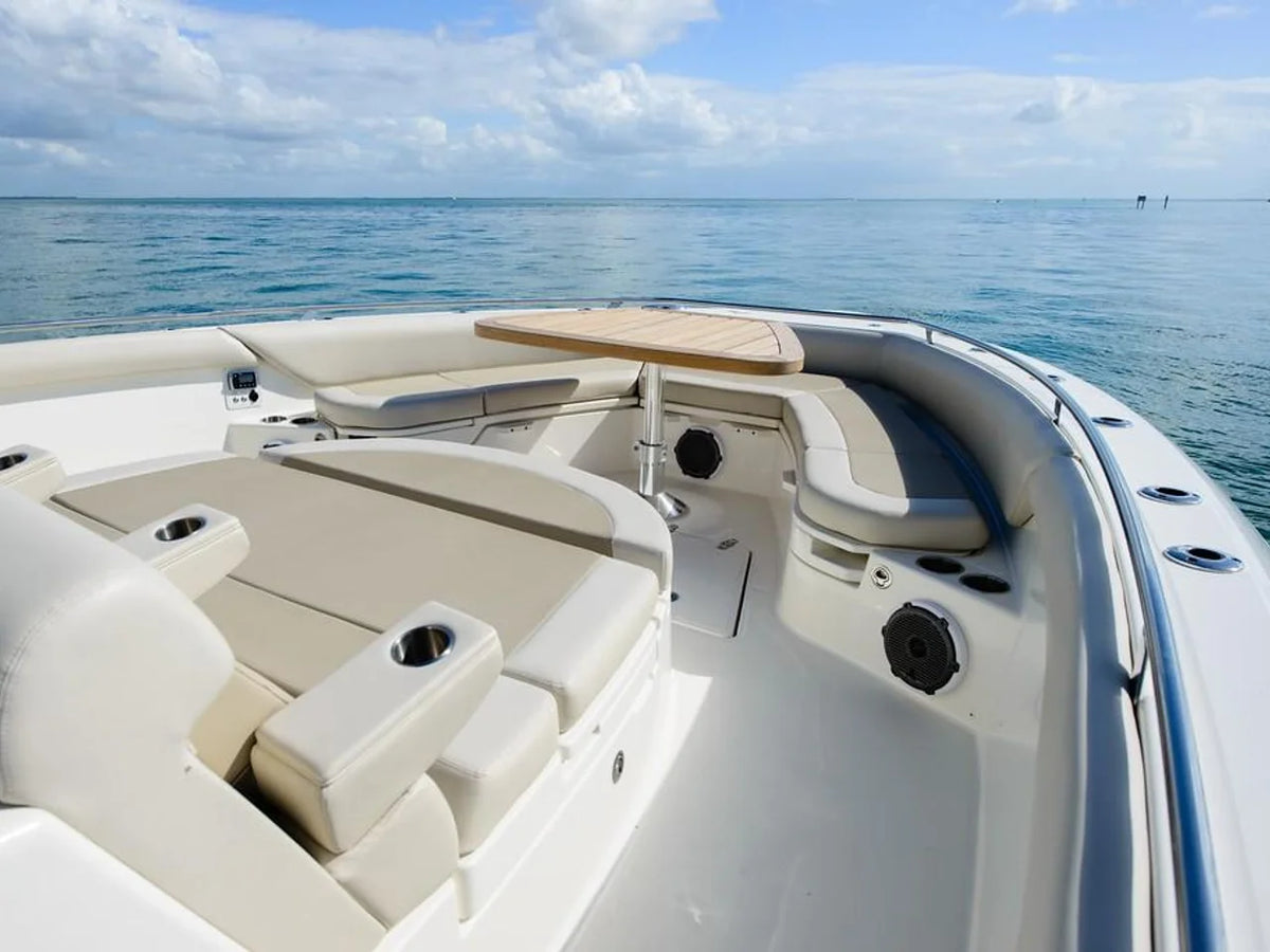 2027 Boston Whaler 420 Outrage 42.0 feet, Inuvik, Northwest Territories #12