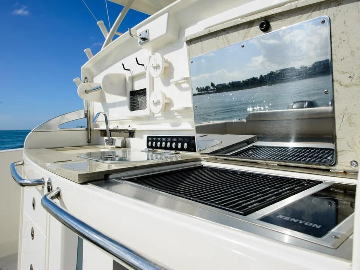 2027 Boston Whaler 420 Outrage 42.0 feet, Inuvik, Northwest Territories #14