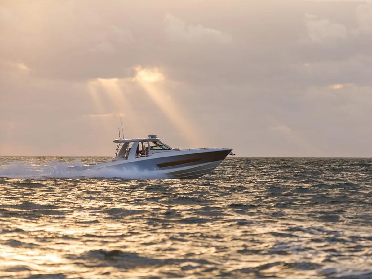 2027 Boston Whaler 420 Outrage 42.0 feet, Inuvik, Northwest Territories #21