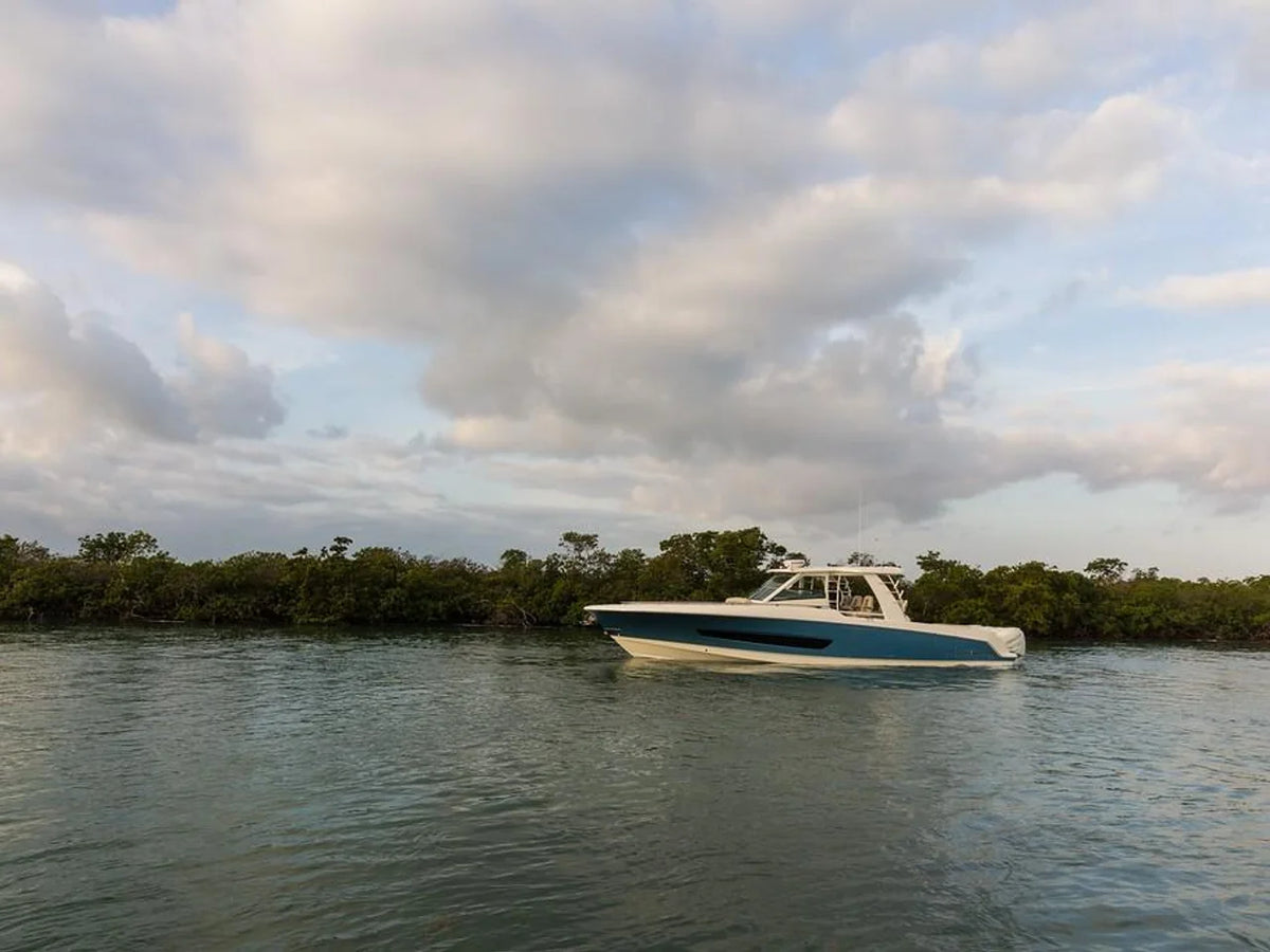 2027 Boston Whaler 420 Outrage 42.0 feet, Inuvik, Northwest Territories #26