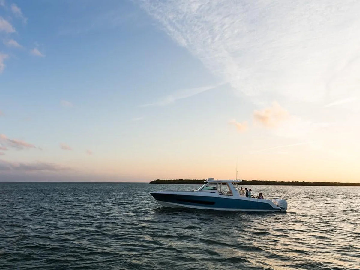 2027 Boston Whaler 420 Outrage 42.0 feet, Inuvik, Northwest Territories #27