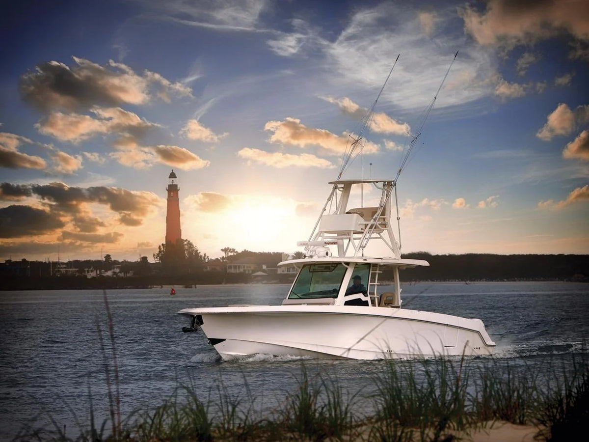 2027 Boston Whaler 380 Outrage 38.0 feet, Inuvik, Northwest Territories #5