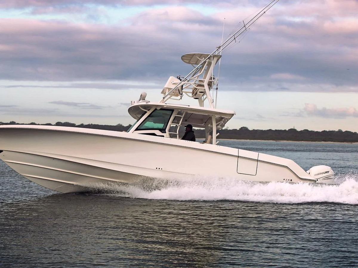 2027 Boston Whaler 380 Outrage 38.0 feet, Inuvik, Northwest Territories #1