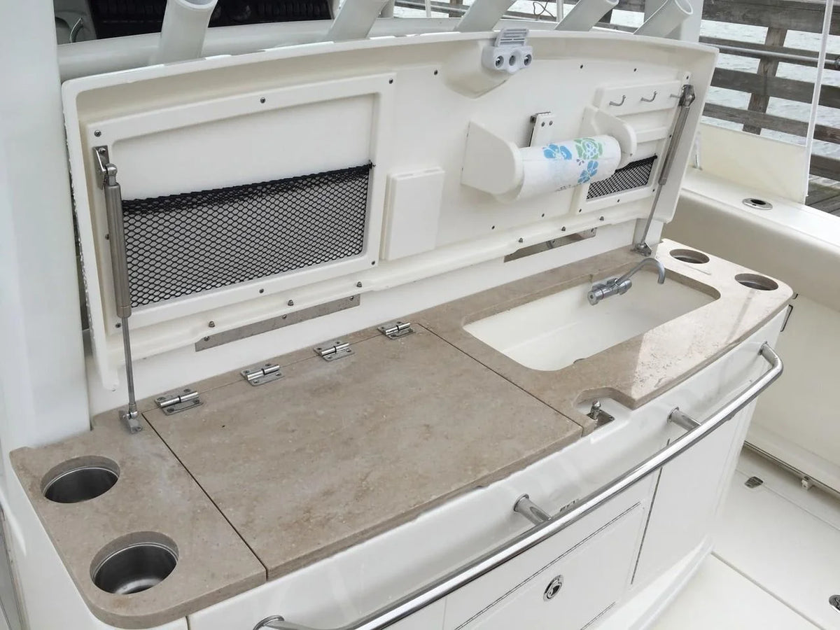 2027 Boston Whaler 380 Outrage 38.0 feet, Inuvik, Northwest Territories #12